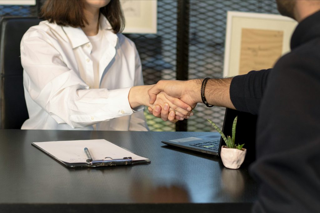 Négociation commerciale : un métier visé par le BTS NDRC en alternance