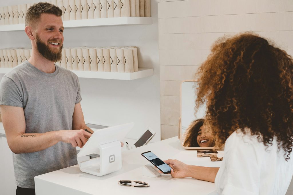 Salarié en alternance en magasin, en contrat d’apprentissage